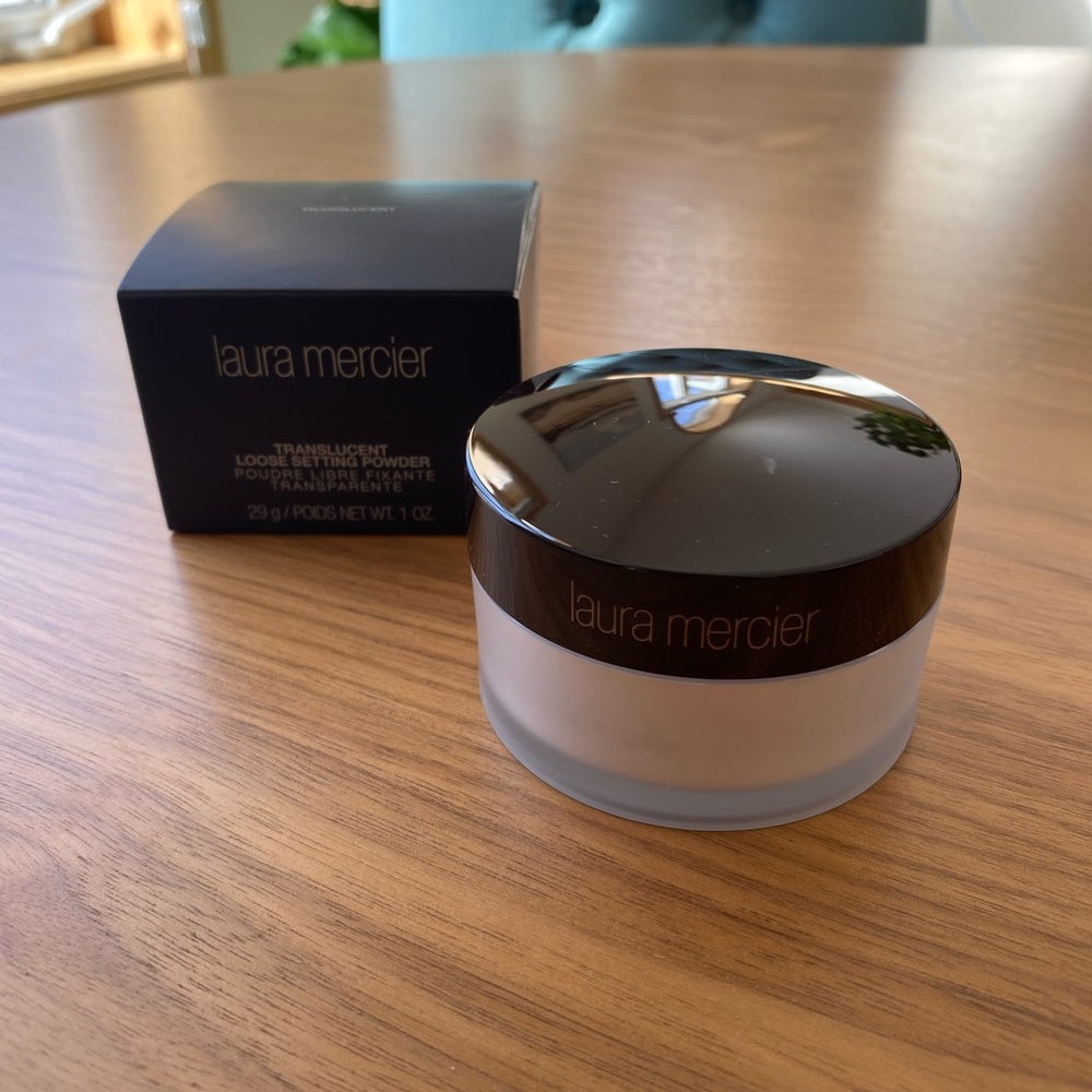 NEW Laura Mercier translucent powder